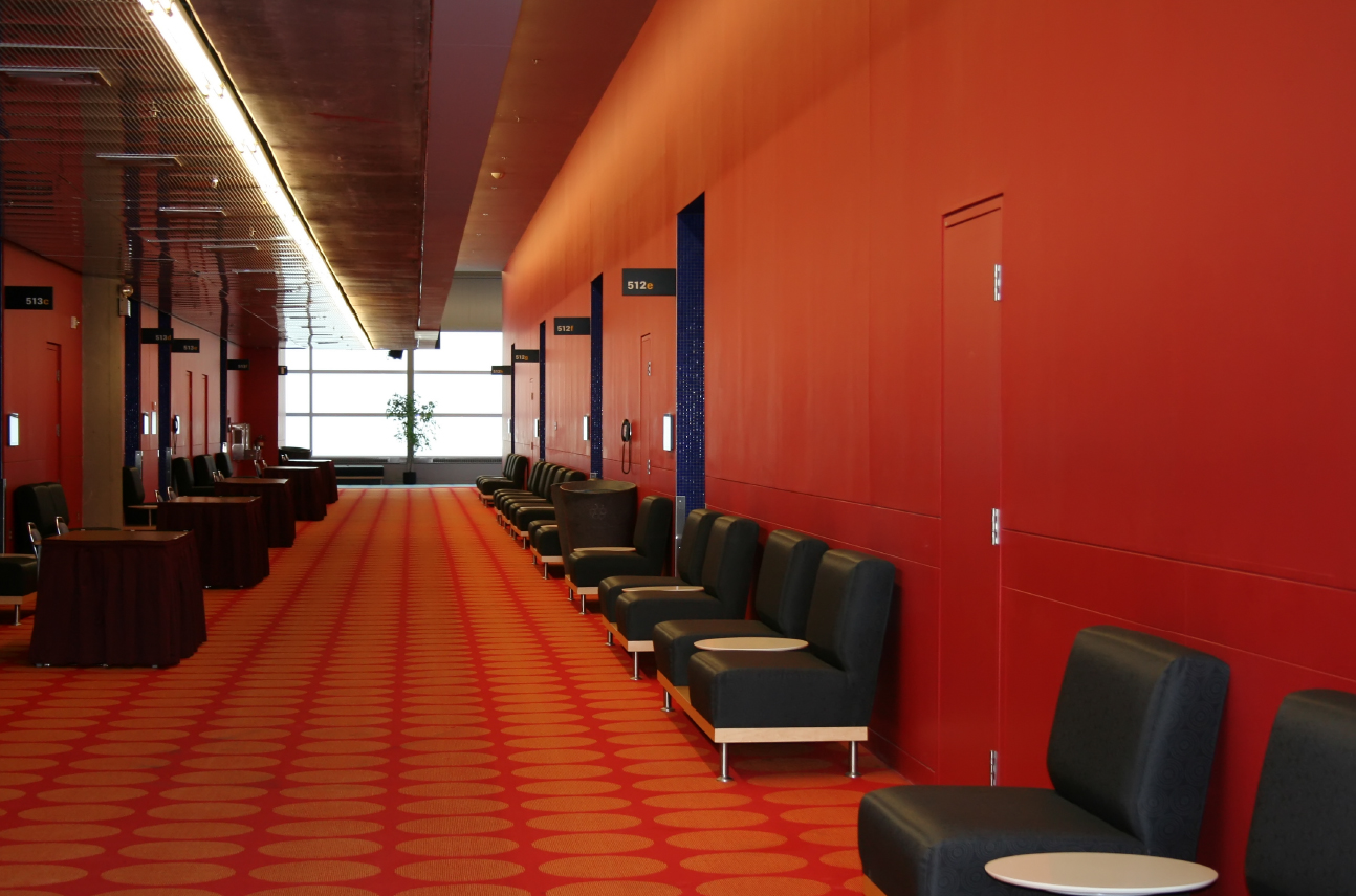 jose-canton-painting-orange-lobby